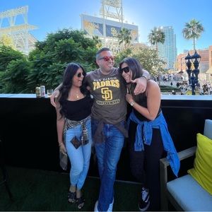 With my baby Daddy & sister N law Kayla ❤️